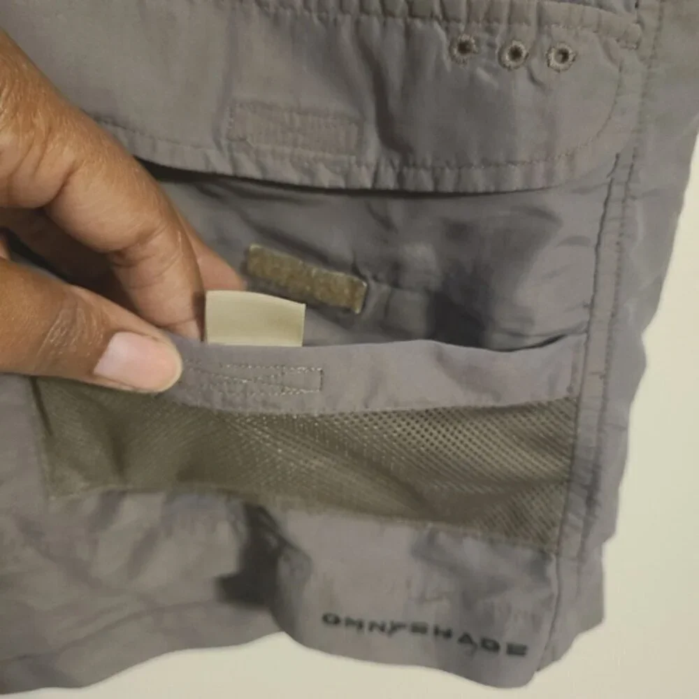 Columbia | Men's Gray Khaki Hiking or Fishing Shorts (Waist Size 36) - Picture 7 of 11